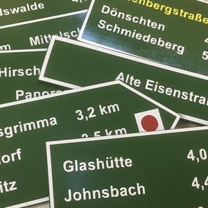 Wanderwegeschilder Wanderwegeschilder